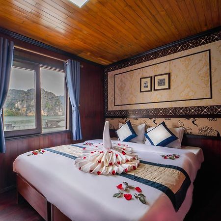 Legend Cruise Hotel Ha Long Bagian luar foto