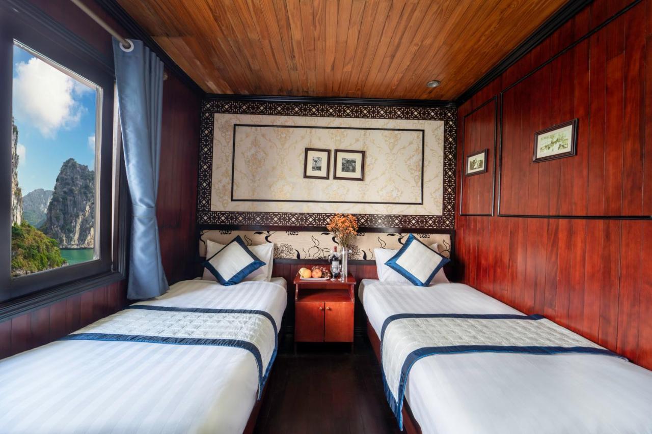 Legend Cruise Hotel Ha Long Bagian luar foto
