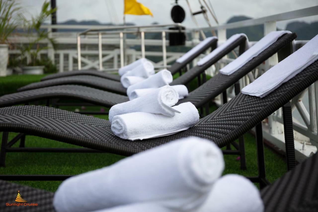 Legend Cruise Hotel Ha Long Bagian luar foto